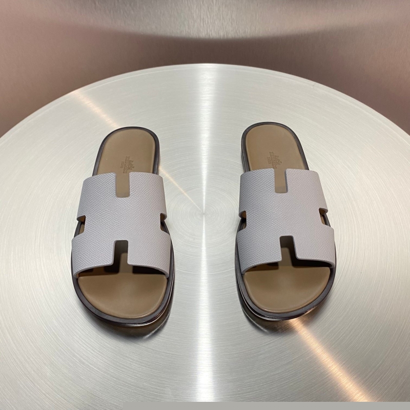 H**mes slippers